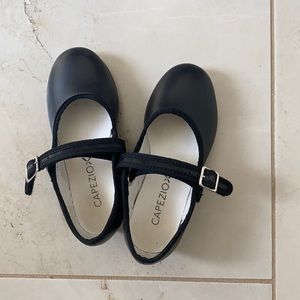 Capezio Tap Shoes toddler size 11 wide